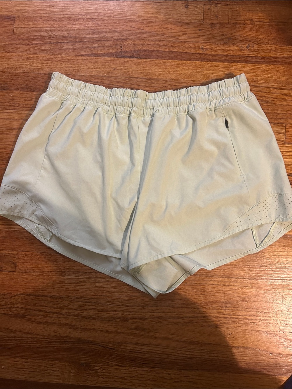 Calia Women’s Athletic Shorts light green